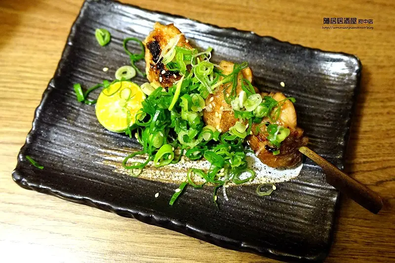 捷運府中站美食  隱居居酒屋(府中店) ✿✿  板橋串燒 / 小酌 / 平價居酒屋 / 夜貓族覓食 / 大眾平價酒場  推薦 (菜單 menu)