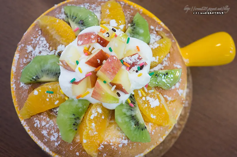 【蘆洲】百元就能吃到的大份量甜點，C/P值超高．肆囍 Brunch