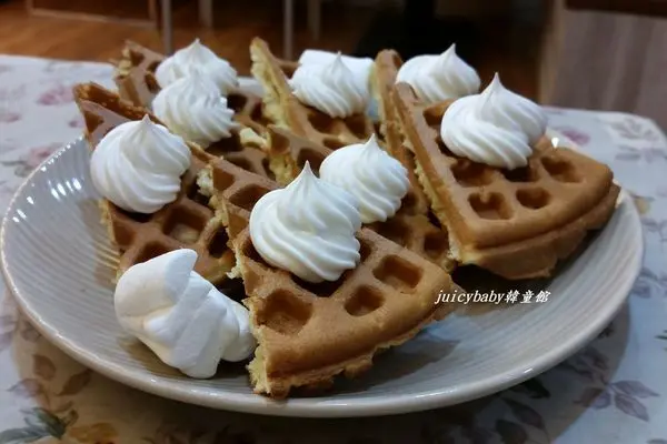 潔西麻的美食日記─【新竹竹東】門牌號碼就是店名的208鬆餅(已歇業)