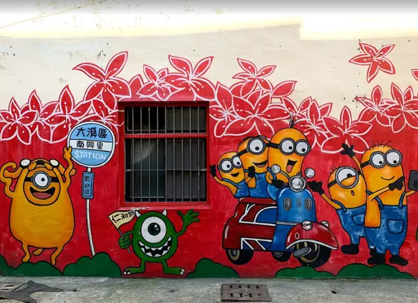 【桃園 小小兵】這個假日還沒想好要去哪嗎? 怎麼會有這麼可愛呆萌的小小兵 彩繪牆呢!? 重點是...這裡無痛清場超好拍...不會人擠人的口袋景點...