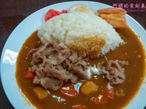 桃園市桃園區 [咖哩屋] 吃特價的每日餐點即可              