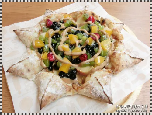 《美食推薦》「TINOS PIZZA CAFE 堤諾比薩 桃園中山店」讓人為之驚豔的創意比薩嘗鮮體驗分享