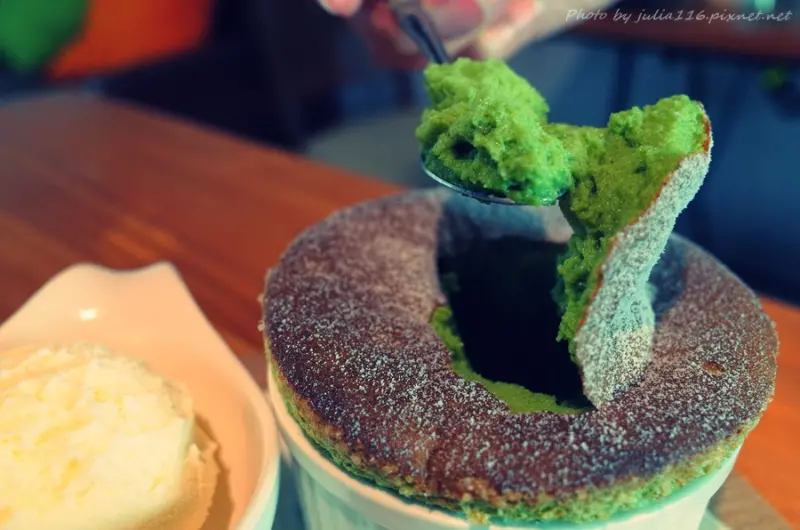 【Lazy Day Cafe】台南中西區。自家烘焙咖啡x手工甜點♥♥♥不吃不可超厲害舒芙蕾♥♥♥