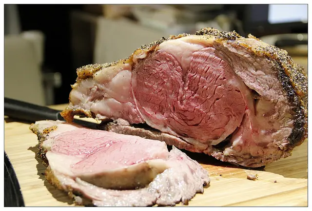 【台北信義區】☼元食Cafe☼預約制私廚料理。超美味慢烤頂級肋眼牛排。一次享用老饕牛排及肋眼心~CP值爆炸高!近捷運市政府站