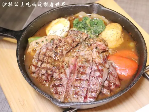 誰是2018咖哩新霸主精選20間特色咖哩/文末票選『銀兔湯咖哩、門司燒、找地方坐、東京咖哩』捷運美食/台北咖哩飯推薦/精選4間日式咖哩