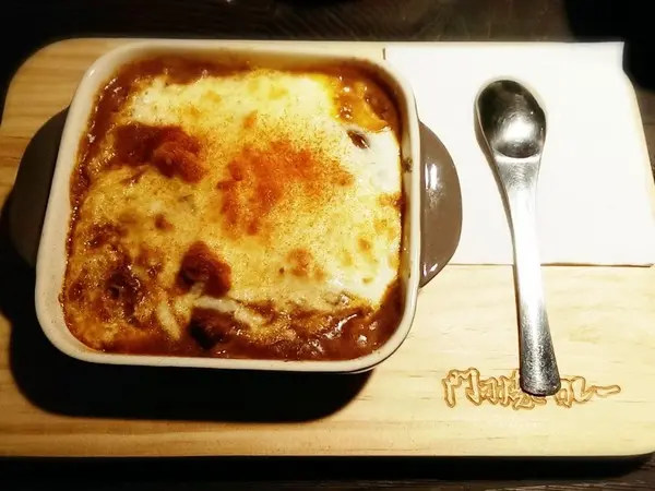 《大安區》門司燒咖哩│濃稠日式焗烤燒咖哩ღ 男子漢燒咖哩×乳香聖女咖哩              