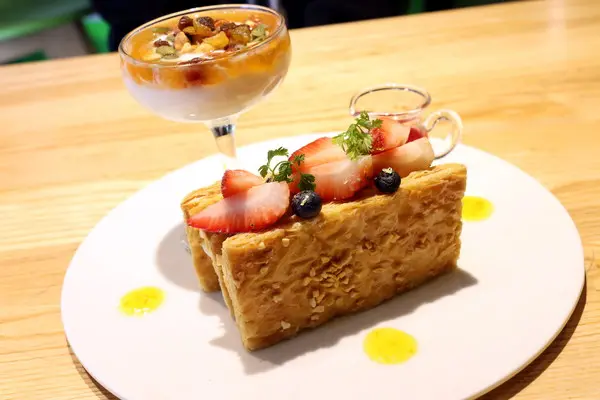 台北。中正～素食餐廳！超正點下午茶！The-VF-舞蔬弄果-公館店（捷運公館站）