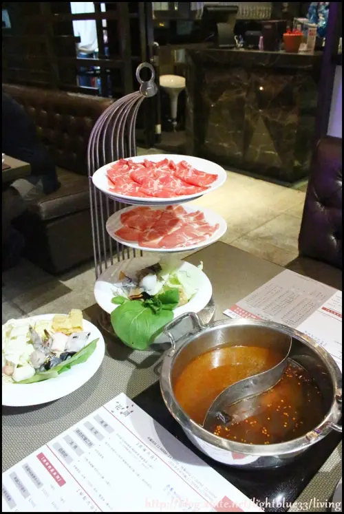 [ 內湖美食 ] 花鍋-內湖店～意外好吃的平價吃到飽火鍋（文末送優惠券）