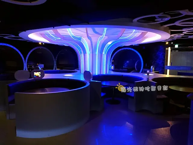 [複合式餐廳]愛茶棧(i茶棧) - 時尚有創意的新品種茶坊，帶著夜店Fu的桌遊天堂[府中站][口碑券]