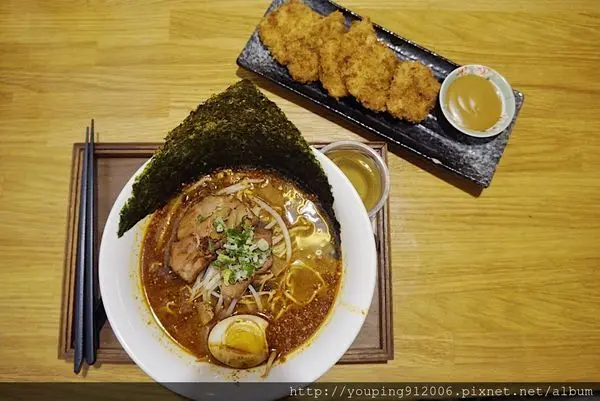 桃園中壢區｜倉麵屋ラーメン 中壢店，拉麵口味及小菜有很多選擇的花蓮人氣拉麵(附菜單)！