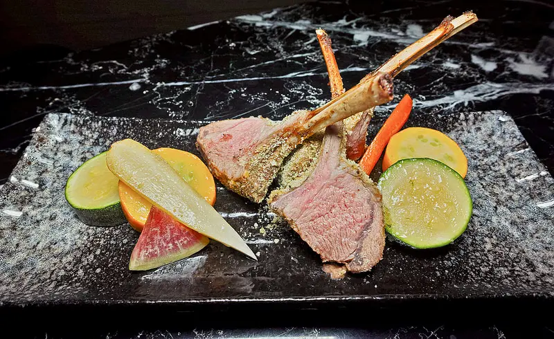 台北 六張犁站 美味羊排與新鮮法國空運活淡菜 老爺家三訪