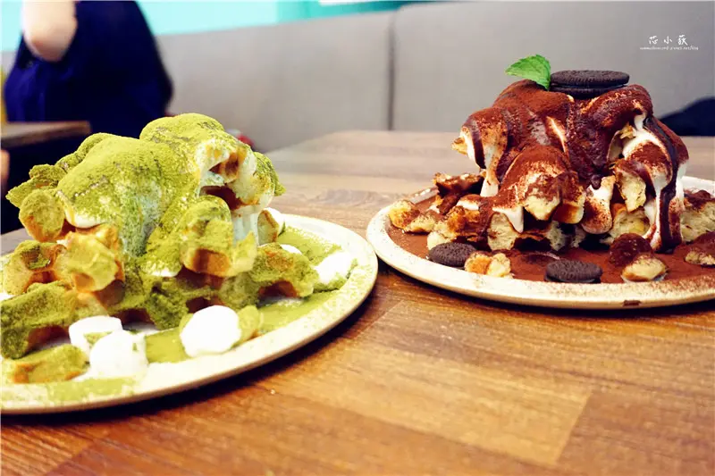 YATS Light 葉子台中。新竹超人氣義式餐廳來台中啦，獨家超夯的髒髒比利時鬆餅，天哪太幸福了!