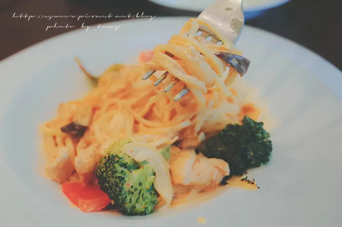 [台中] 一中 Gray House 灰房子義式餐廳 - 40種以上義大利麵任你點!