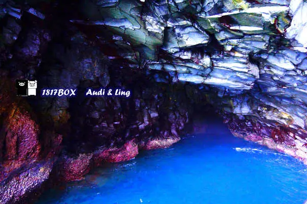 【澎湖。望安】鋤頭嶼海蝕洞。傳說中的西吉藍洞。南方四島。第九座國家公園。海水正藍