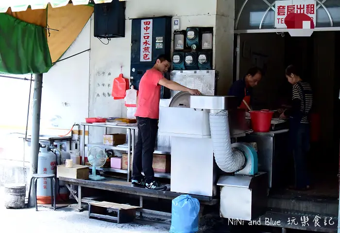 【彰化田中美食】屈臣氏和全國電子旁的早點小吃~田中一口水煎包，當地人零食小吃