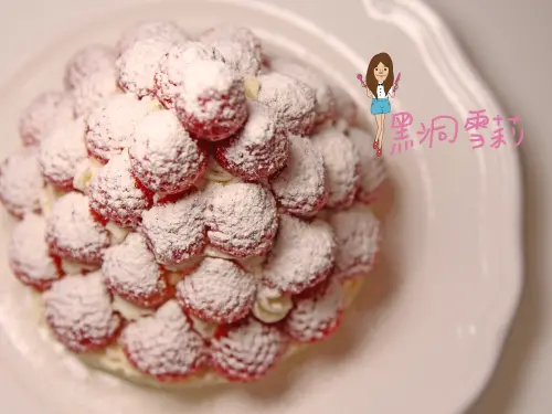 【食記】台北／板橋「微淇甜蜜屋」．草莓鬆餅塔(季節限定)〃捷運府中站