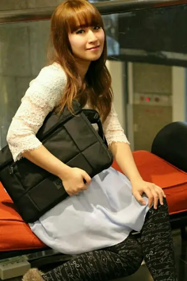 Targus Grid 筆記型電腦耐衝擊隨行包