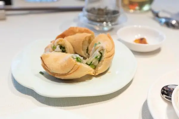 夜上海 Ye Shanghai (台北店) - 人聲鼎沸的商業午餐時段