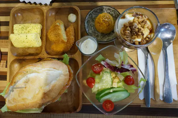 【2015台南安平區】清新的日系朝食 厚鬆餅 下午茶@樂禾田 日朝食 日鬆餅 日和食 日午茶