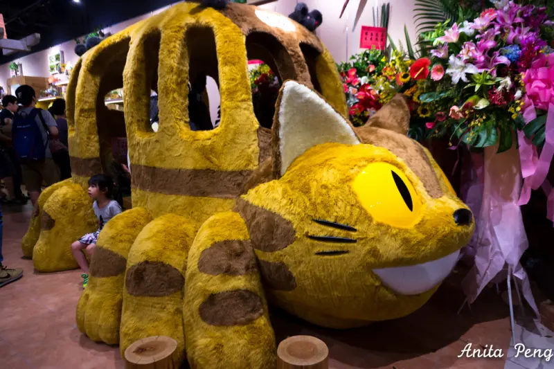 【玩樂．台北】可愛的龍貓來了～吉卜力專賣店「橡子共和國」開幕了