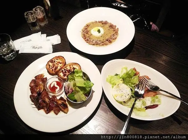 [食] 瓦法奇朵(松山文創店)~聚餐好選擇! 1元餐點真划算