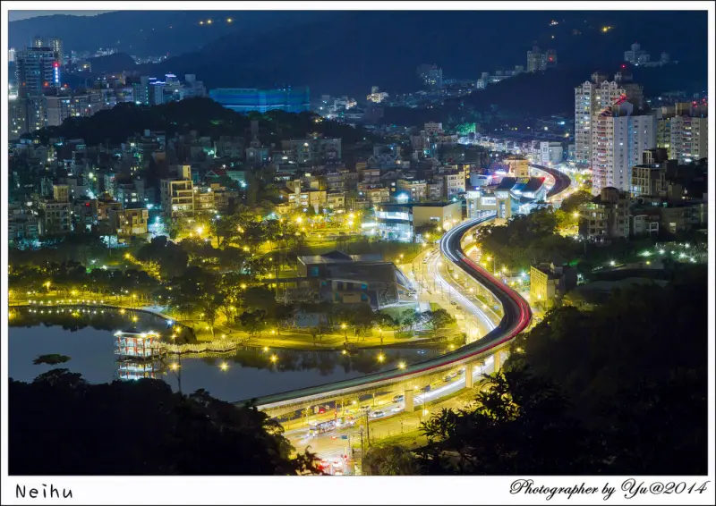 [攝影]【文湖線大湖公園站】康樂山步道。俯瞰大湖公園夜景