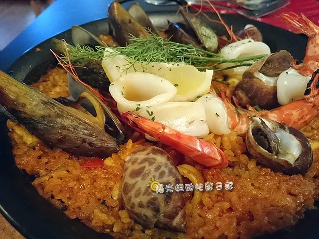 ABV Bar & Kitchen-從早午餐到下酒菜，菜單上滿滿的風味料理選擇【口碑券】