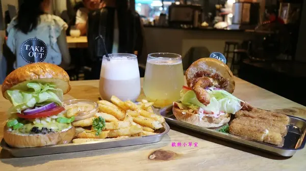 【台北美食】TAKE OUT美式餐廳@台北大安區/精釀啤酒/純手工漢堡