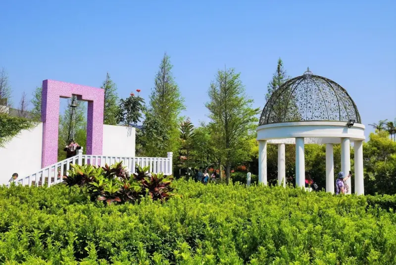 【彰化和美 | 景點】倘佯在浪漫的南法風情莊園♥探索迷宮歐式莊園