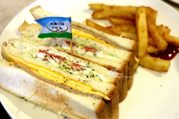 【新埔站】初鹿小站~用料實在樸實無華的單純好味道/初鹿鮮奶/鮮奶吐司/早午餐/簡餐/下午茶