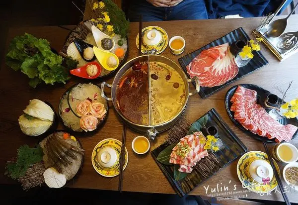 問鼎 ♥ 麻辣鍋 養生鍋 ♥ 馬辣餐飲集團新品牌 ♥ 單點高品質 ♥ 免費做OPI指甲按摩