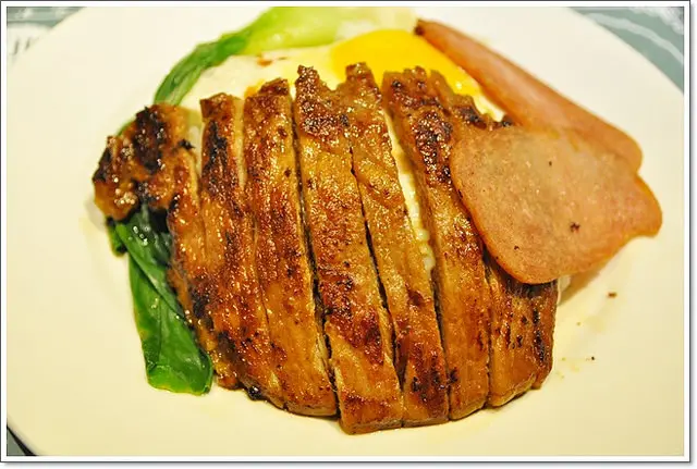 ❤桃園美食。不用出國也能吃到港式飲茶，TJB茶餐室~TJB豬扒餐蛋飯超好吃，大推！