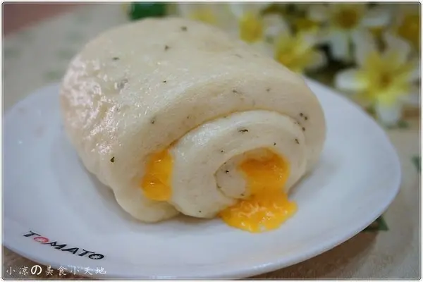 『團購。宅配美食』幸運草素包坊║純手工製作,散發天然小麥香。起司捲超正點!鹹香Q軟、創意香濃滿分!