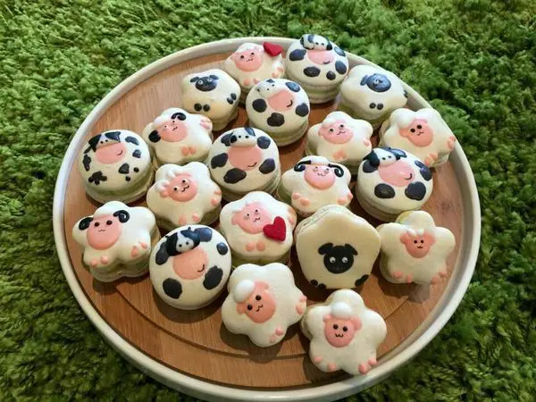 食尚玩家推薦:清境妮娜巧克力工坊 - 牛羊造型馬卡龍 新品上市