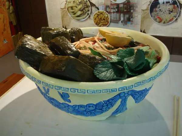 [新竹]新竹眷村博物館...小小的懷舊物品紀念展..眷村麵對面