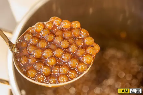 [高雄美食] 咕溜好飲新勢力 Queenny葵米珍珠飲品專售(至聖店)