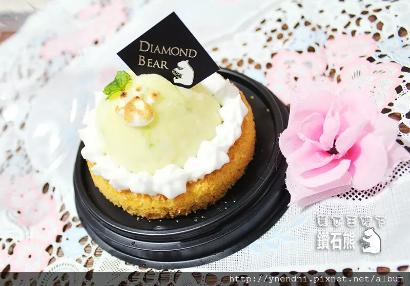 宅配讚美食◎-- diamondbear鑽石熊.住在水晶球裡的蛋糕們