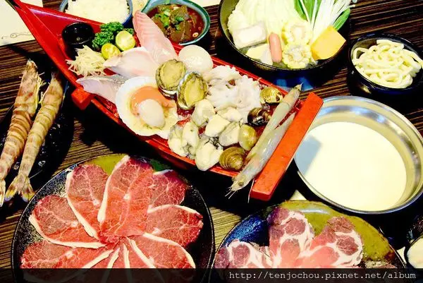 花花，甲飽沒【台北食記】第九站精緻鍋品 澎湃海鮮船膽固醇爆表也甘願！三重平價火鍋推薦