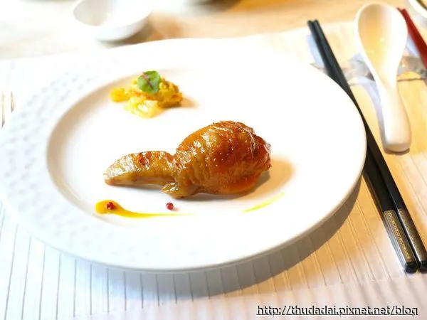 [午餐食記] 高雄前金－漢來名人坊~10大名菜嚐其4