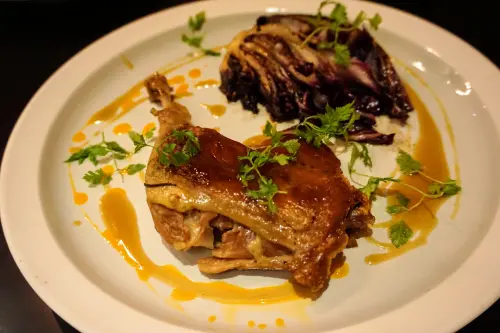 【高雄 Trattoria del CHA CHA。義式餐酒館／創意料理】前金區