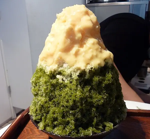 抹茶富士山--辻利抹茶屋(台北阪急百貨公司分店)              