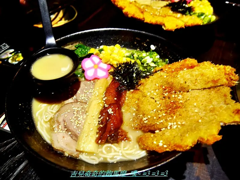 ＊台中 西區 高功手 做麵食＊～ 狂放不羈又不失溫柔沉穩的功夫滋味