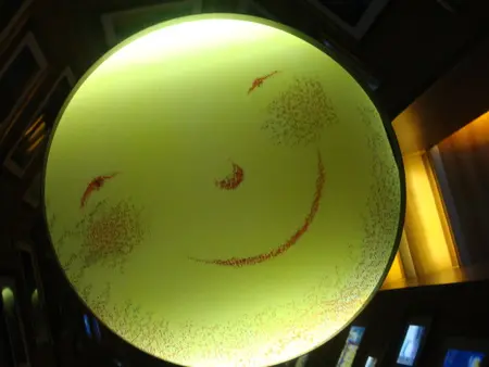 [台北]市政府101..月亮忘記了...人們的遺忘與記得..