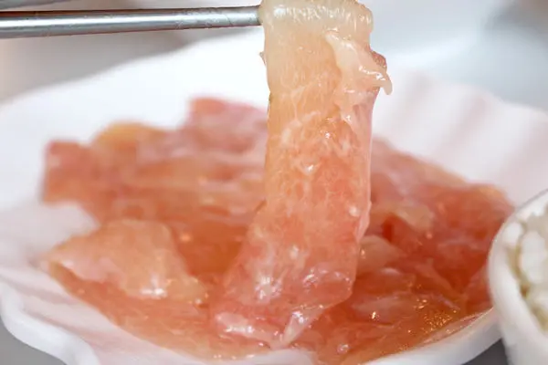 晶瑩剔透的土雞肉~阿官火鍋(逢甲店)~