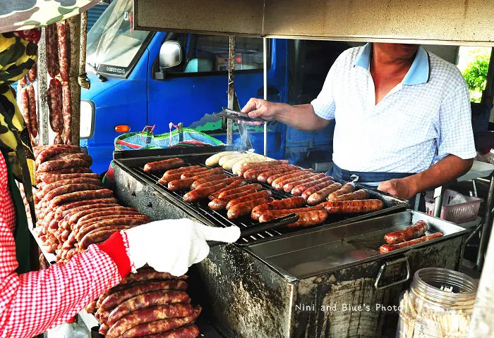 【雲林斗南美食】斗南大腸包小腸，在地人大推好滋味~炭火烤過簡單配料就是好吃，食尚玩家151、哈孝遠