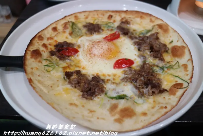 【台北大安區】中西合併的美味料理『瓦法奇朵Waffogato(敦南店)』安格斯麻辣牛排牛肉麵&油封鴨腿薑母鴨細麵&海鮮豆腐鍋只要99元/捷運忠孝敦化