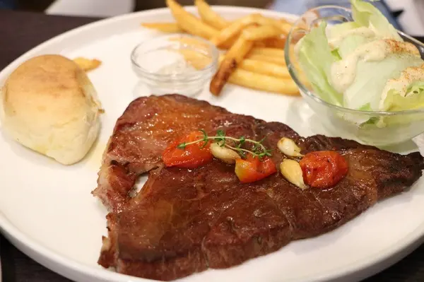 東區~東區~USDA頂級沙朗牛排~現正優惠中，9oz/199*12oz/299        
      