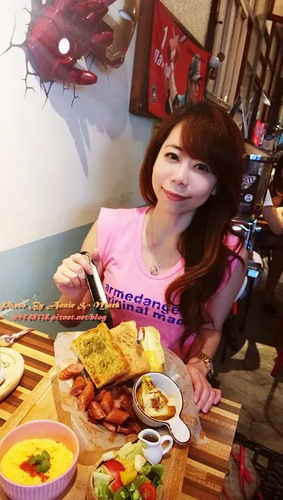 ◎【台北公館 MinouMinou咖啡廳早午餐】有貓！超療癒之喵喵餐廳～好吃也好可愛哩！