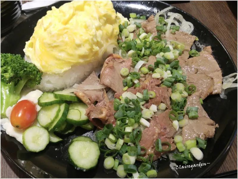 [南崁菜鳥覓食記] 黃門飯店~寶寶好驚之份量超多平價肉食飯