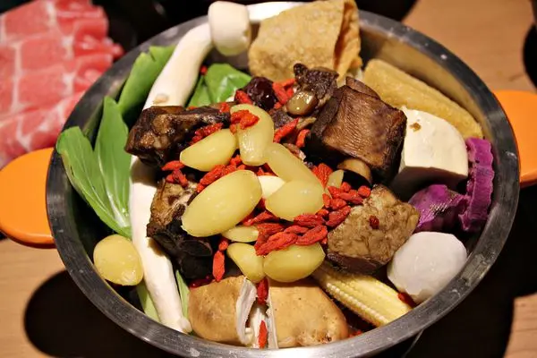 【鬼椒一番鍋】大興店特色麻辣鍋